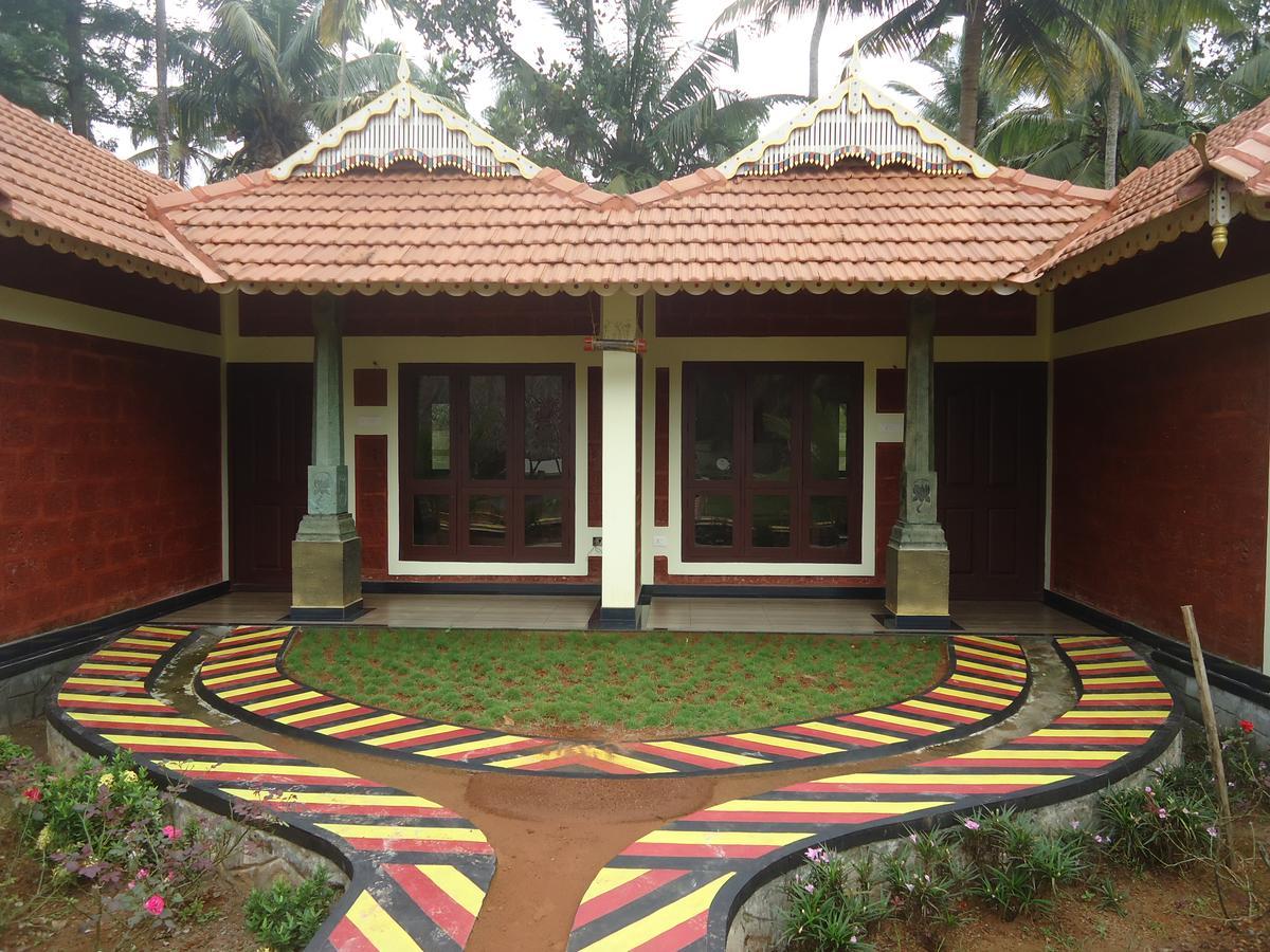 Deepanjali Wellness & Retreat Hotel Thanniyam Luaran gambar
