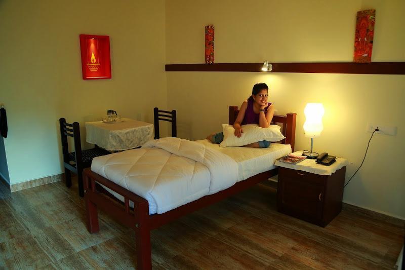 Deepanjali Wellness & Retreat Hotel Thanniyam Luaran gambar