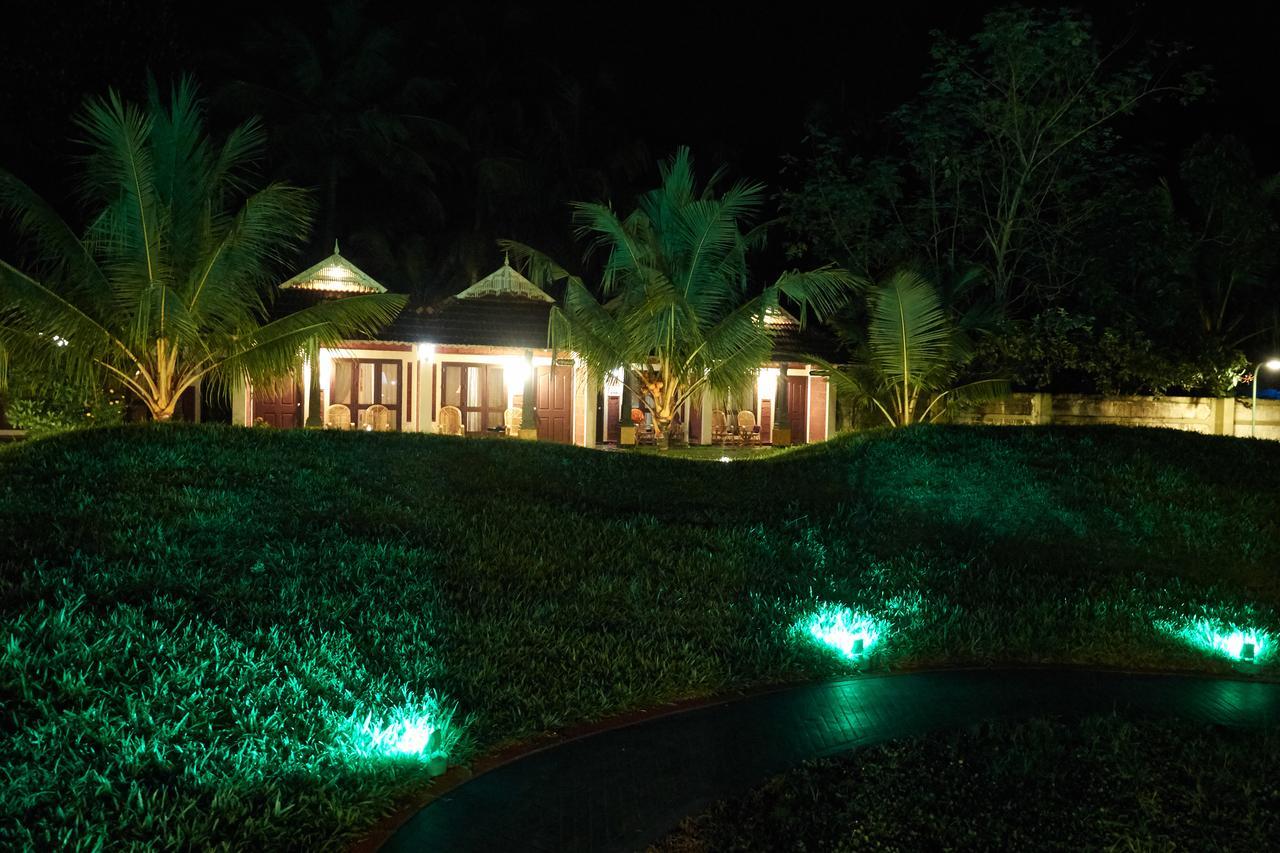 Deepanjali Wellness & Retreat Hotel Thanniyam Luaran gambar